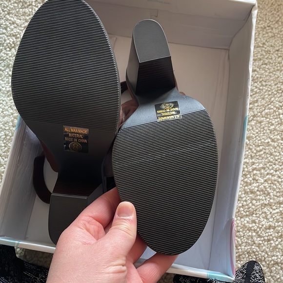 Herbal brown heeled booties. NewNever been worn. - Picture 2 of 8